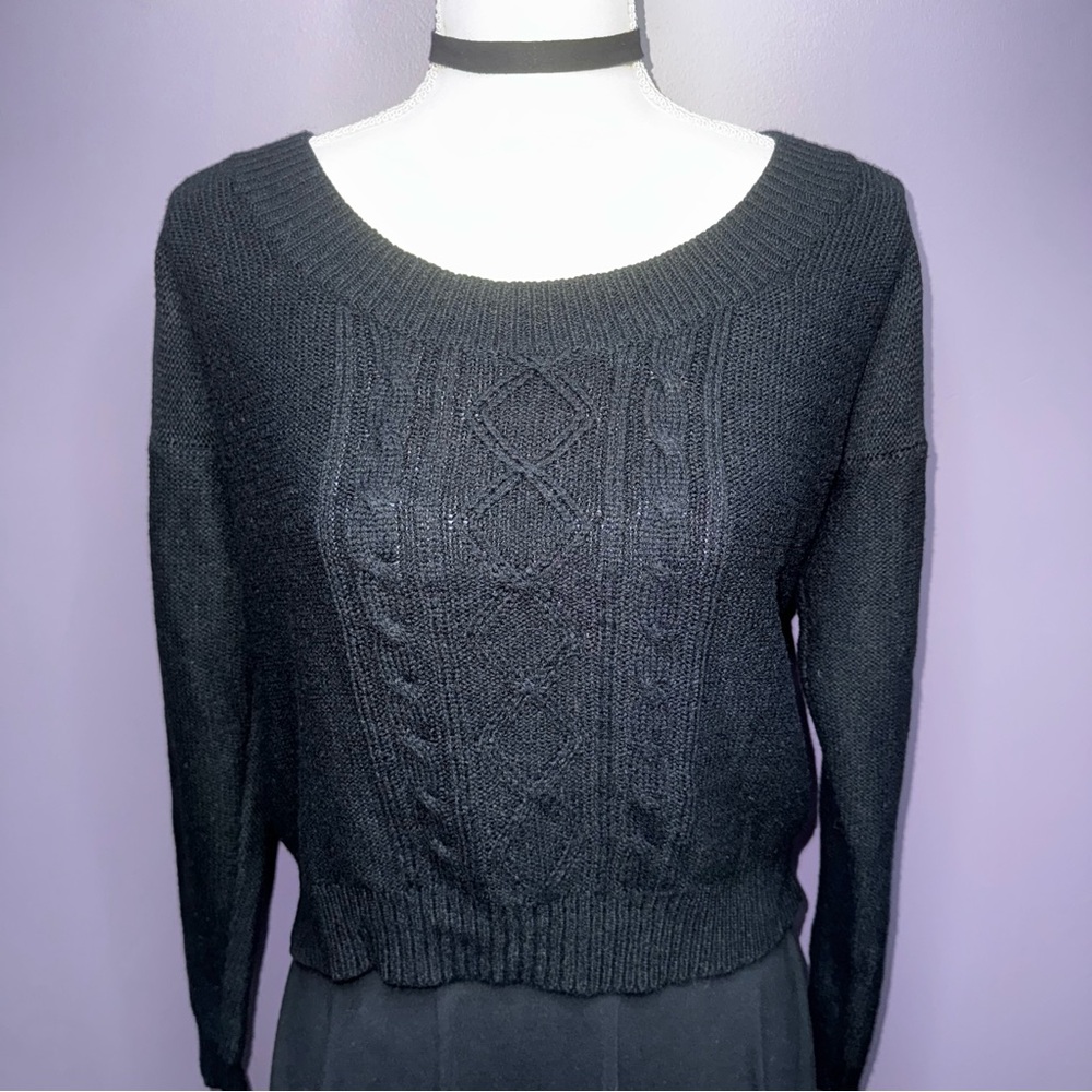Black Cropped Cable Knit Sweater